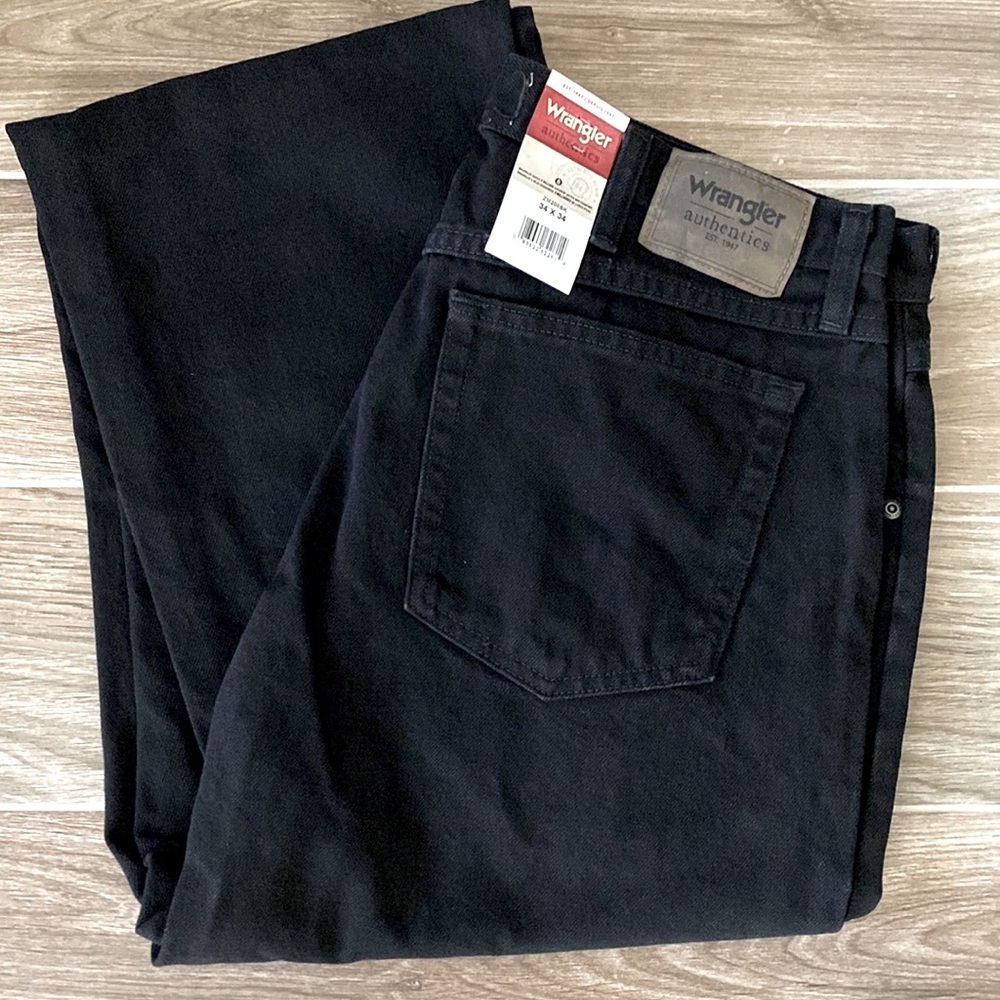 New Wrangler authentic jean’s Size 34/34